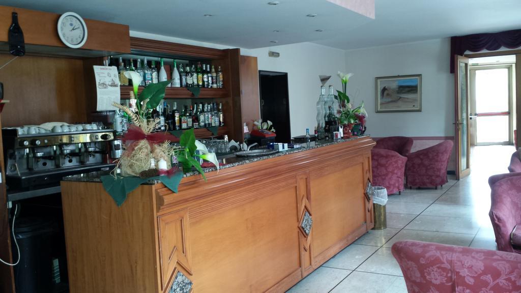 Hotel Piemonte Lanzo Torinese Exterior photo